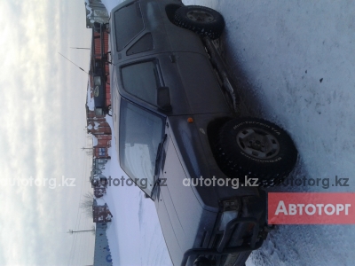 Автомобиль Nissan Terrano 1989 года за 100000 тг. в Астане