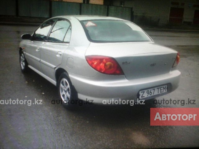 Автомобиль Kia Rio 2001 года за 6700 $ в Астане